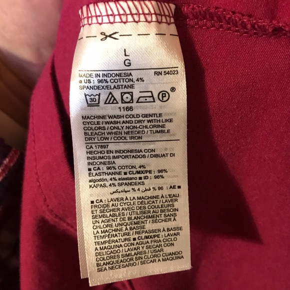 Old navy maternity dress - Picture 3 of 3